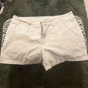 Size 13/14 ladies khaki shorts -